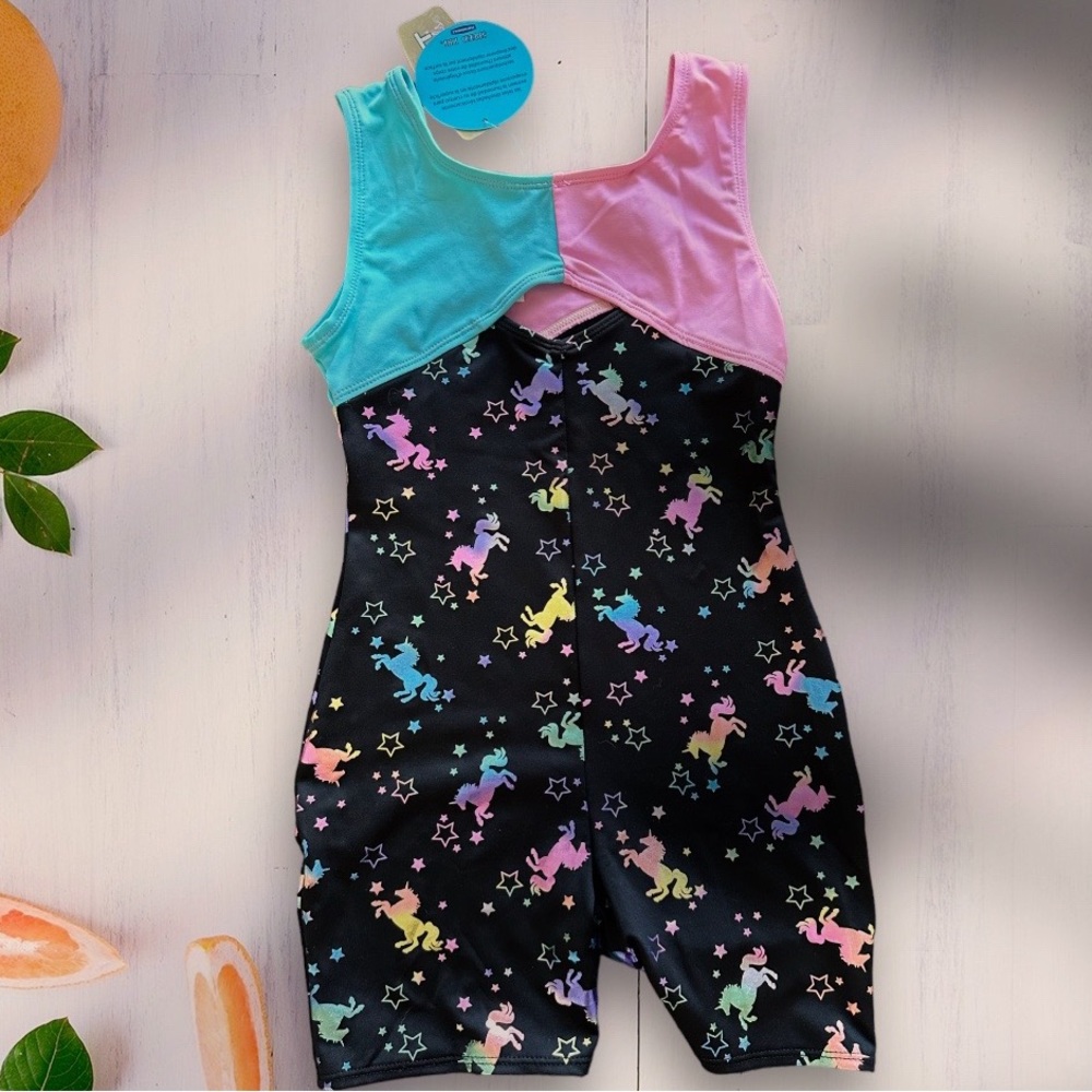 Girls Leotard NWT (shortard)
